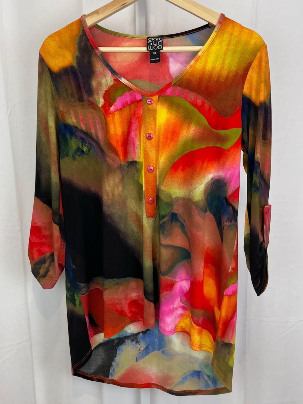 CLARA SUN WOO Size XS Printed Popover Tunic Top 3/4 Sleeve Hi Low Hem Multicolor